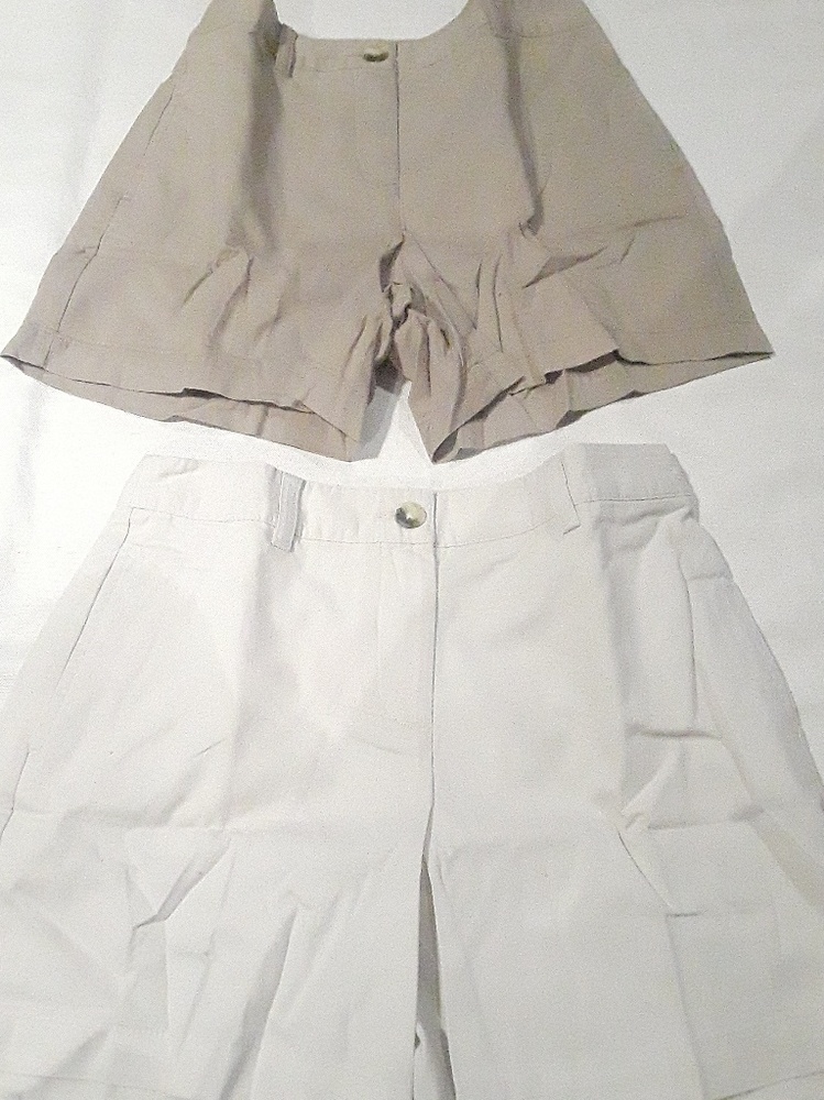 NIP - 2 Pairs Victoria's Secret Shorts- Size 4 - Picture 4 of 8